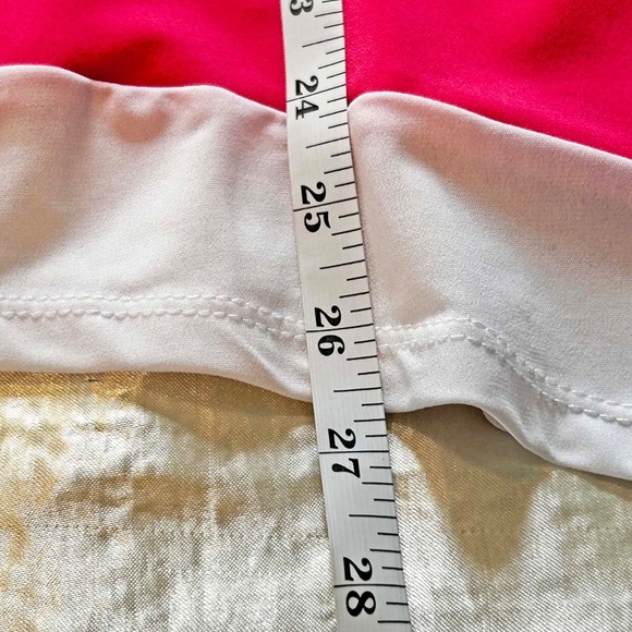 PONCHO, JERSEY, PINK & WHITE, ONE SIZE, CANADIAN MADE!, ARTIZAN BY ROBIN BARRE, - Picture 5 of 9